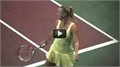 ריקוד על מגרש הטניס